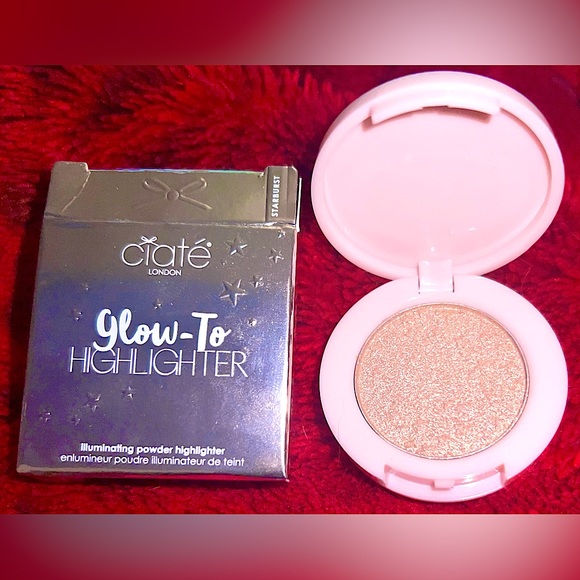 Ciate London Glow To Highlighter-Moondust. Shine, Bright, Pink, Lift, Define - Picture 3 of 8